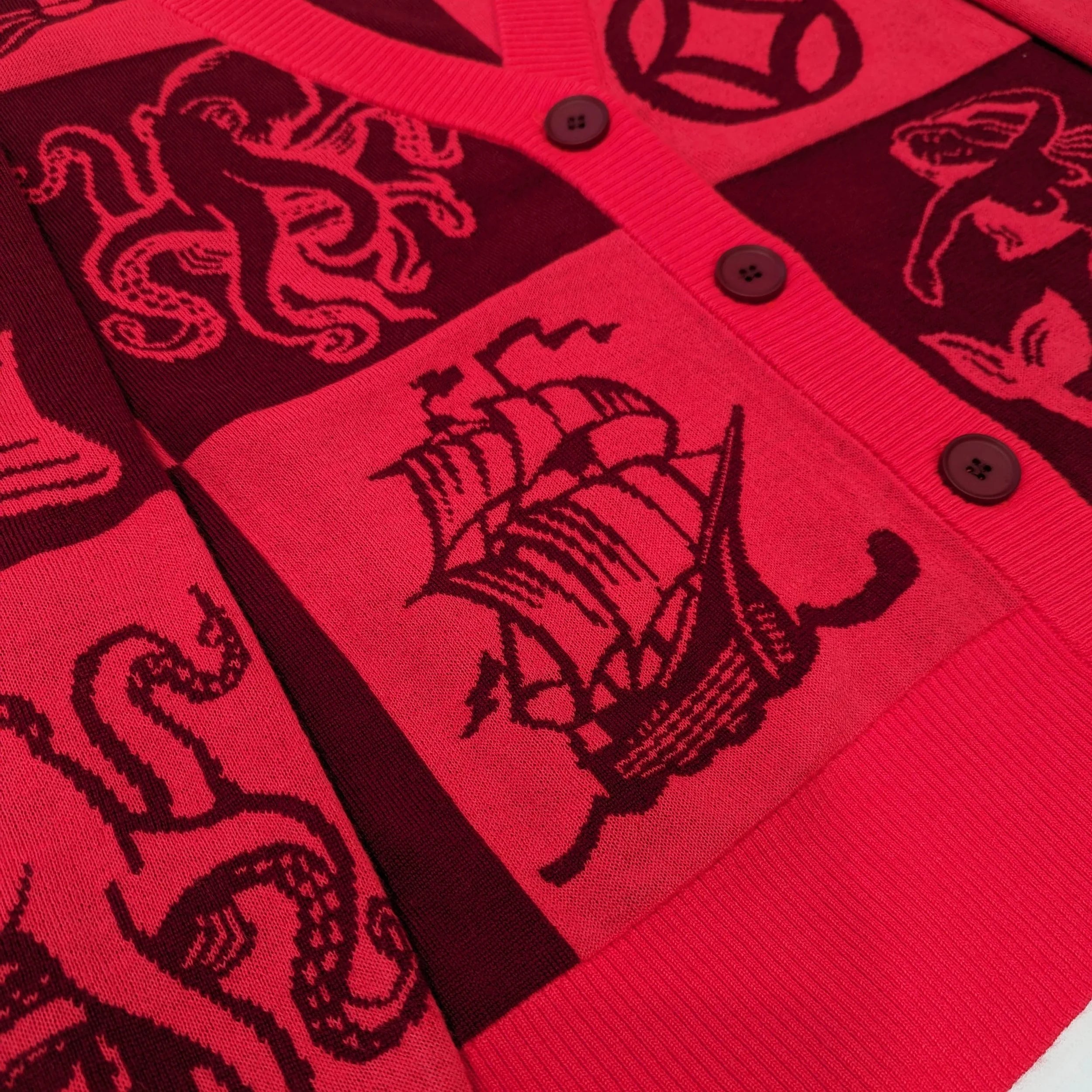 FISH PRAWN CRAB OVERSIZE KNIT CARDIGAN