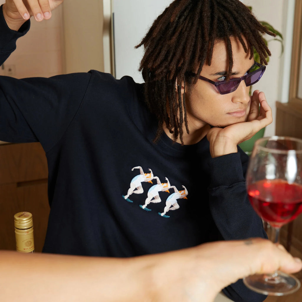 MOVE WITH THE BEATS EMBROIDERED SWEATSHIRT (NAVY)